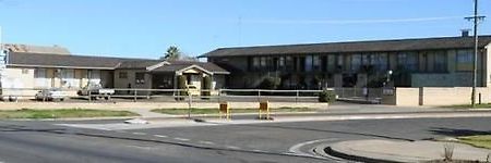 Adrian Motel Forbes Kültér fotó