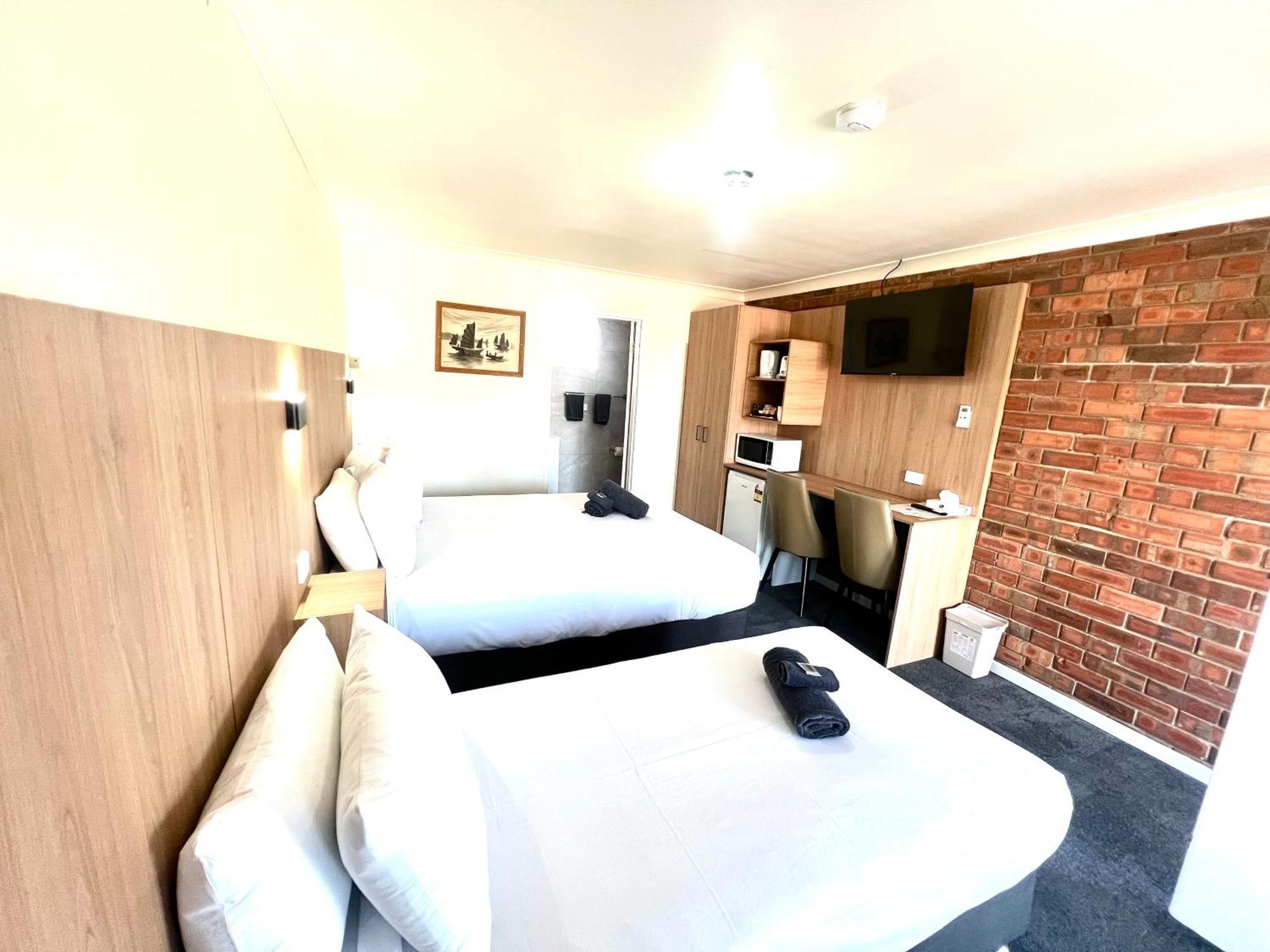 Adrian Motel Forbes Kültér fotó